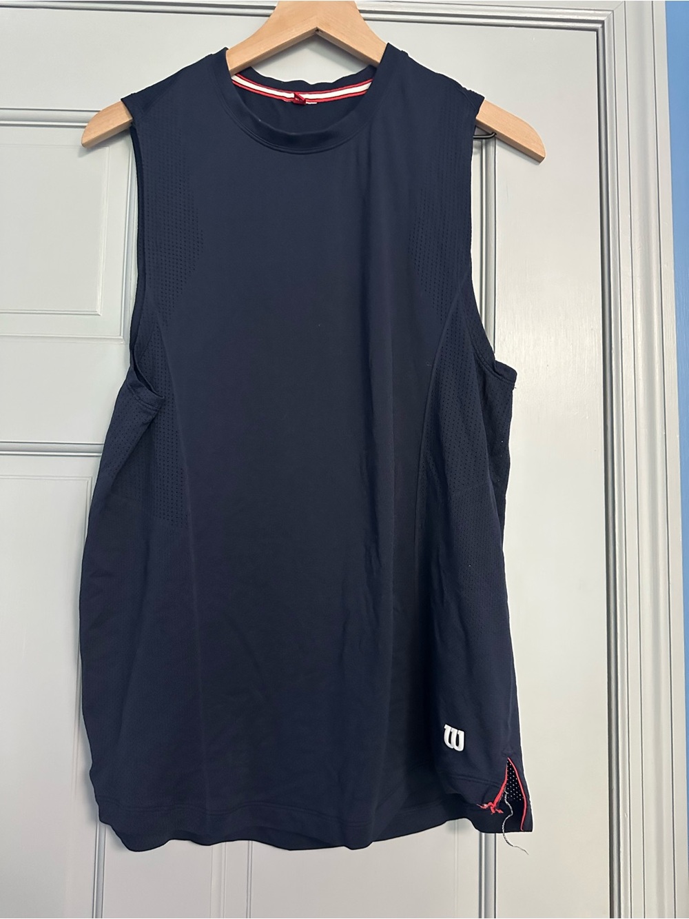 Men’s Wilson M Navy Athletic Tank